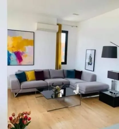 Daniel Apartment *